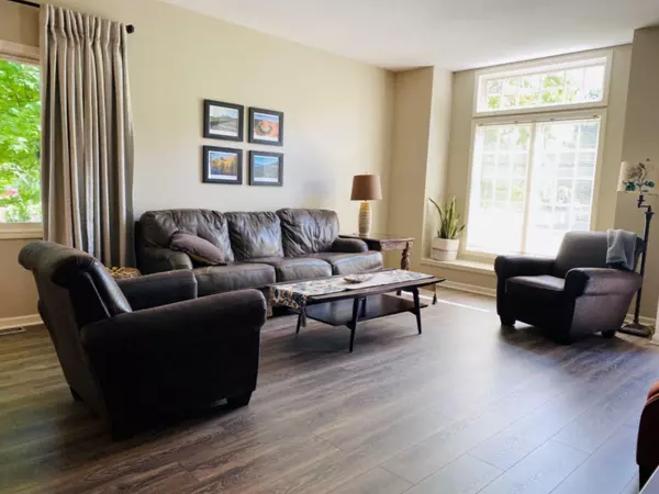 Holland, MI 49424,14209 Ottawa Creek Lane