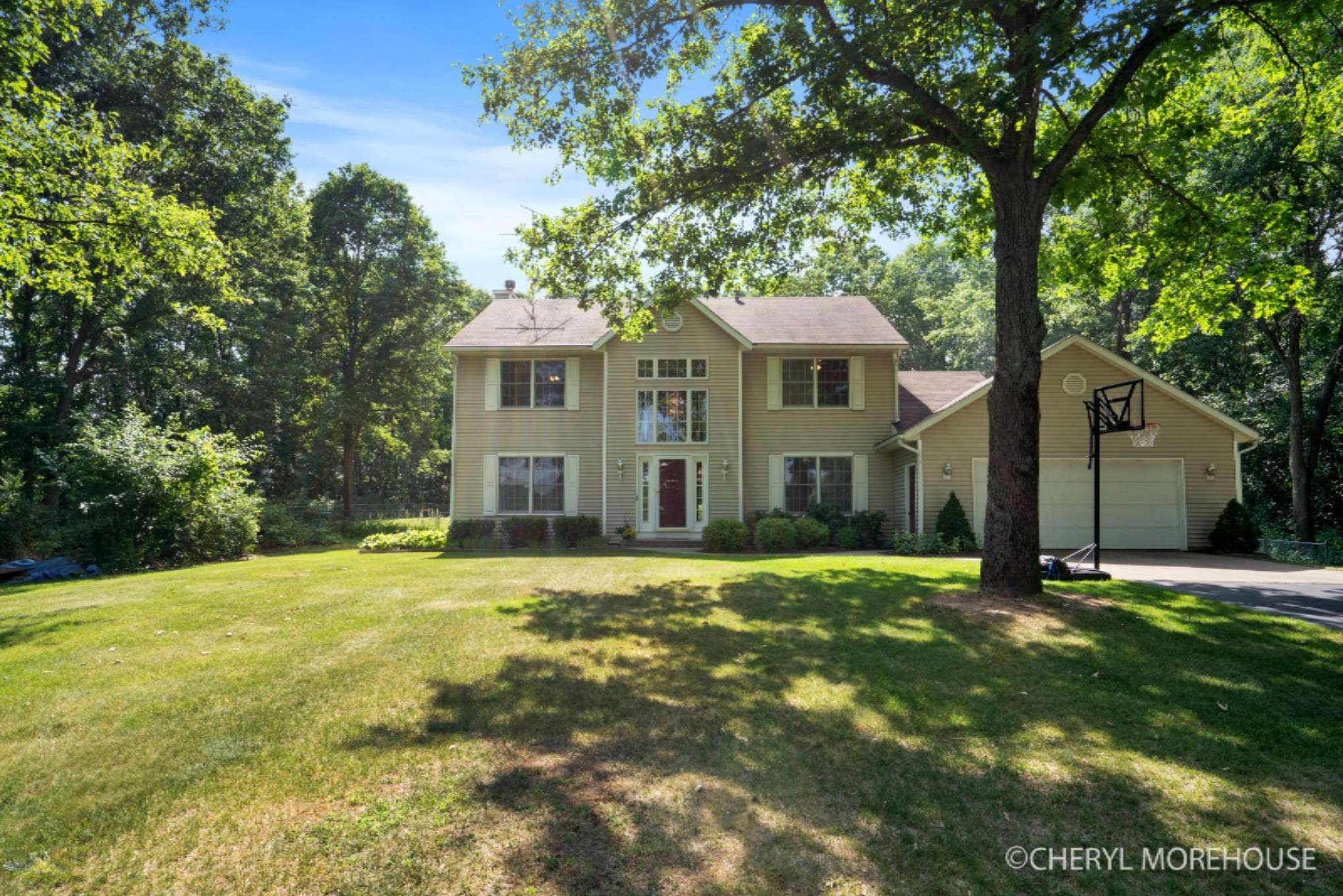 Rockford, MI 49341,7911 Hickory NE Drive