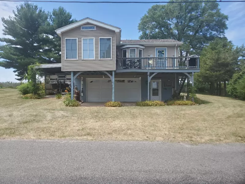 59106 Yeatter Road, Colon, MI 49040