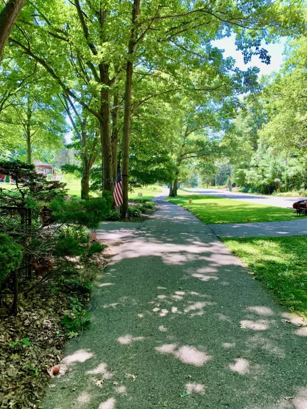 Grand Haven, MI 49417,11410 Lakeshore Drive