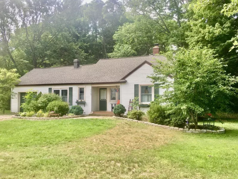 5549 Airline Road, Fruitport, MI 49415