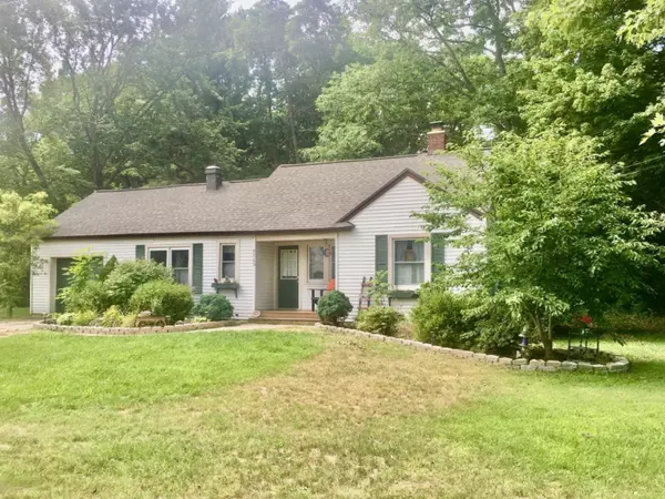 5549 Airline Road, Fruitport, MI 49415