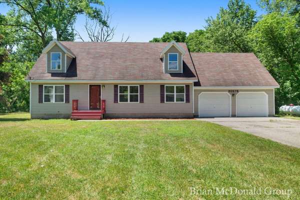 30278 White Oak Drive, Bangor, MI 49013