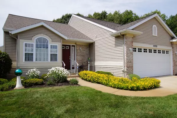 15532 Winchester Circle, Grand Haven, MI 49417