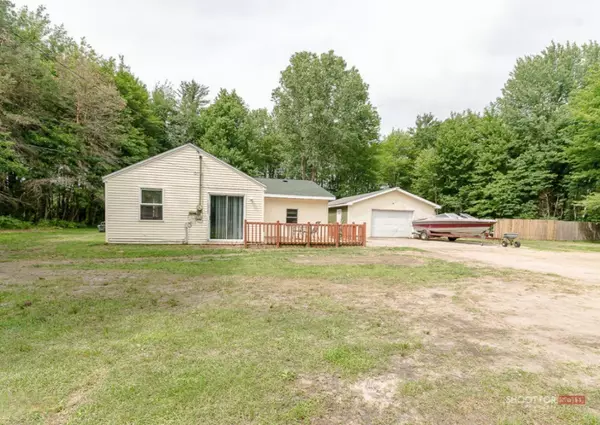 1362 W McMillan Road, Muskegon, MI 49445