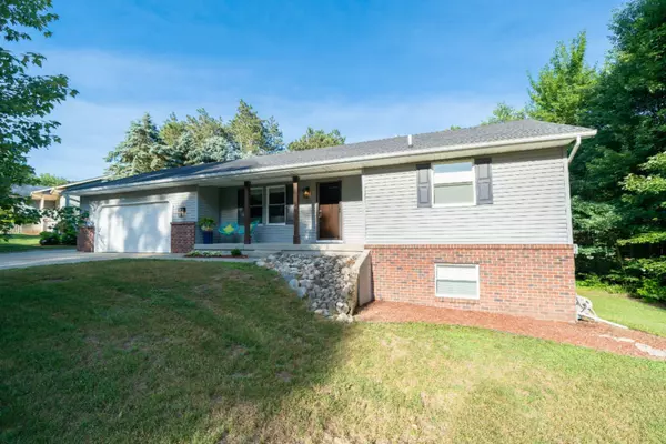 Dorr, MI 49323,4178 ponderosa Drive