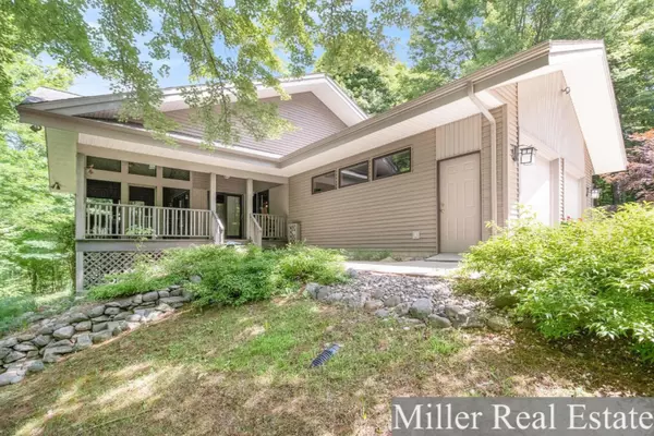 Nashville, MI 49073,3110 Sumac Street