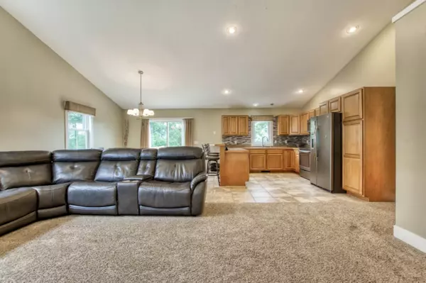 Coopersville, MI 49404,872 Red Tail Drive