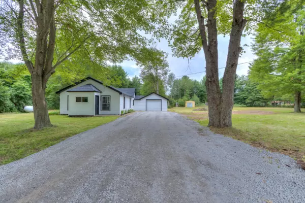 6701 Cline Road, Fruitport, MI 49415