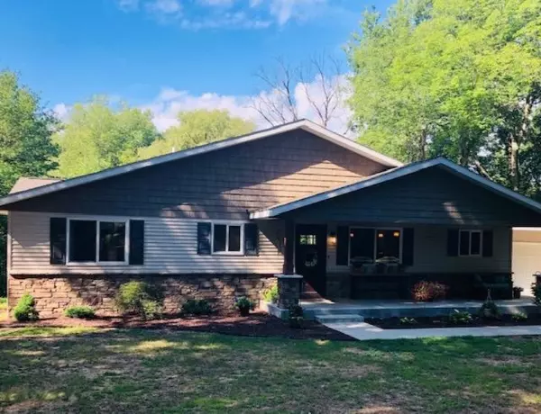 12978 144th Avenue, Grand Haven, MI 49417