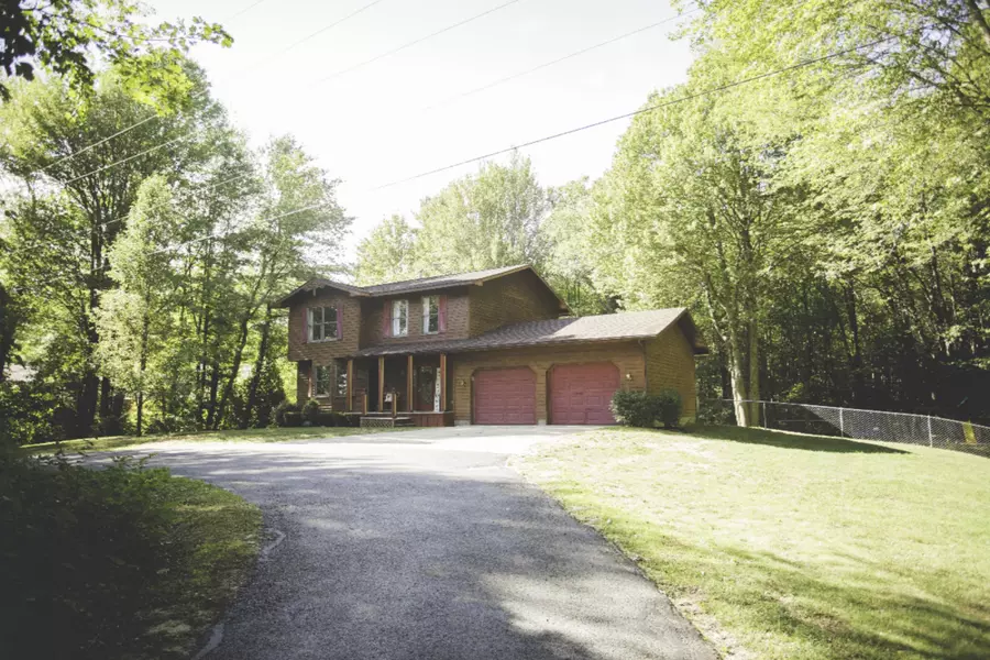 3228 E pontaluna Road, Fruitport, MI 49415