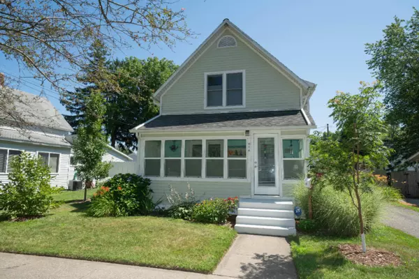 414 South Haven Street, South Haven, MI 49090