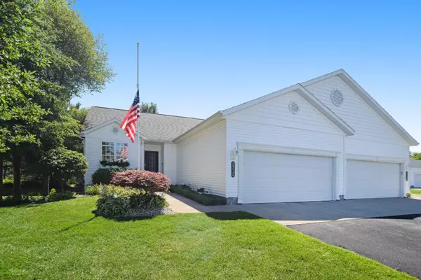Fruitport, MI 49415,5712 Stillwater Trail