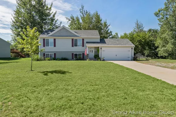 Sparta, MI 49345,708 W Harmony Drive