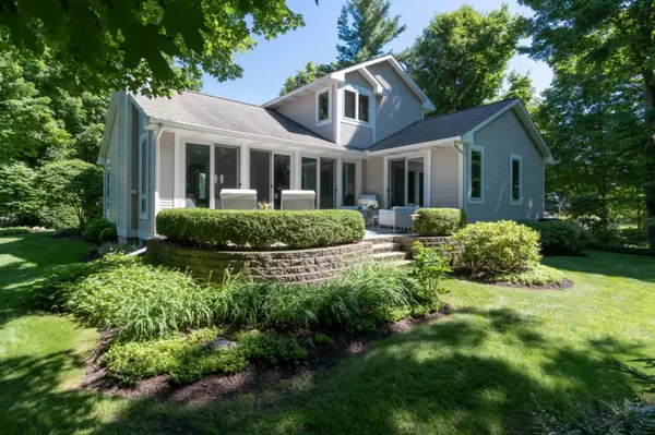 417 Francis Street, Saugatuck, MI 49453