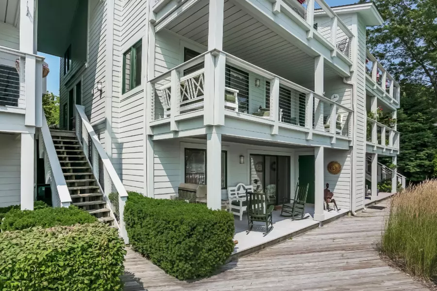455 Culver Street #2, Saugatuck, MI 49453