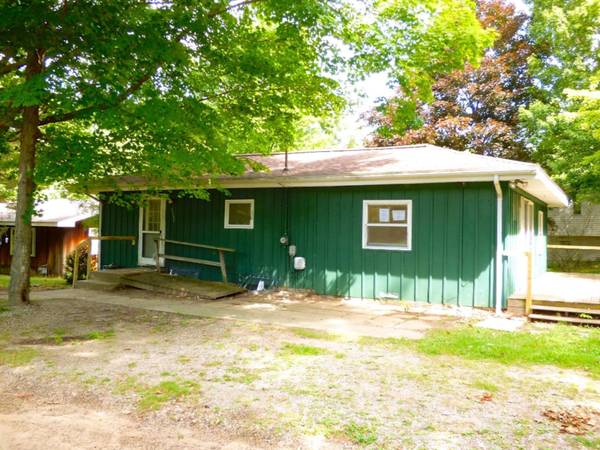 3937 Carolyn Street, Coloma, MI 49038