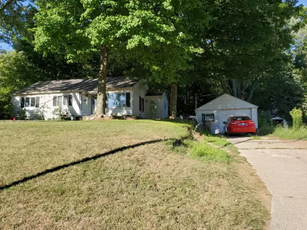 Lowell, MI 49331,315 N Jackson SE Street