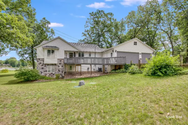 Sparta, MI 49345,13300 Pine Island NE Drive