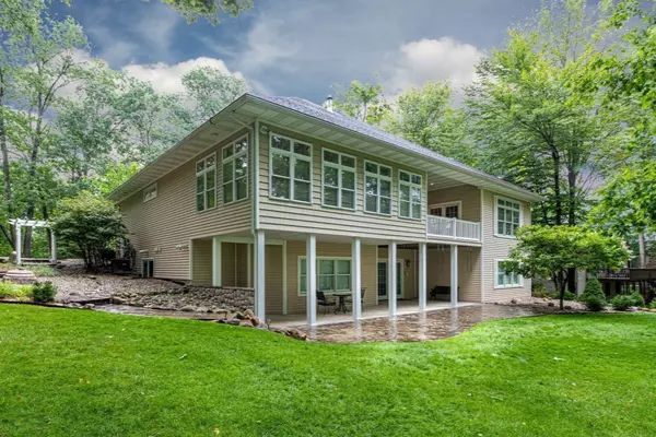 Stanwood, MI 49346,9613 Saint Ives Drive