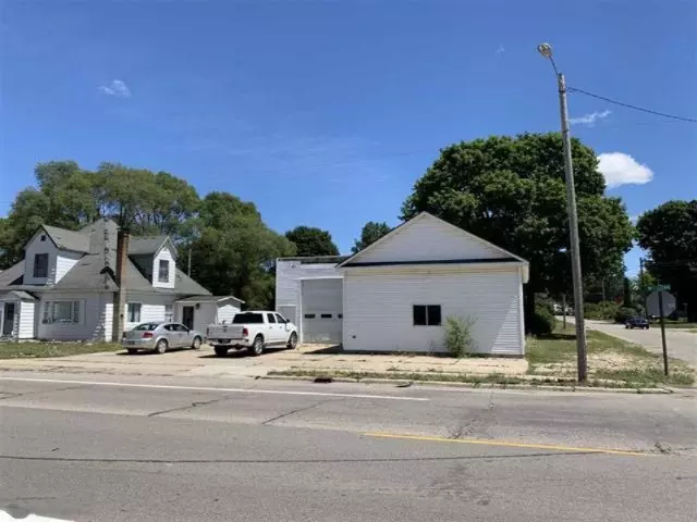 504 N Michigan Avenue, Manton, MI 49663