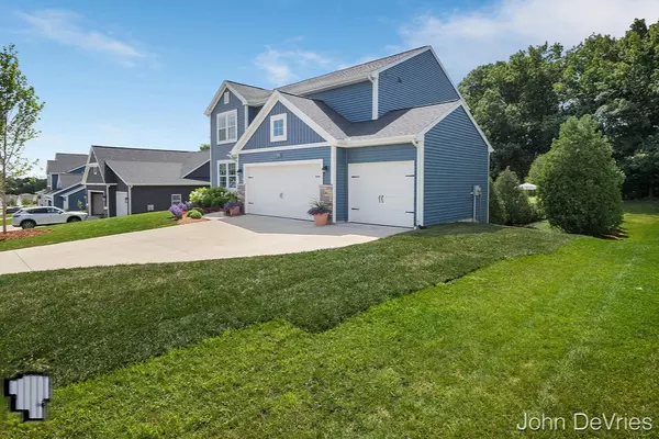 Hudsonville, MI 49426,3276 Oakmont Drive