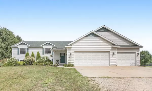 8926 142nd Avenue, West Olive, MI 49460