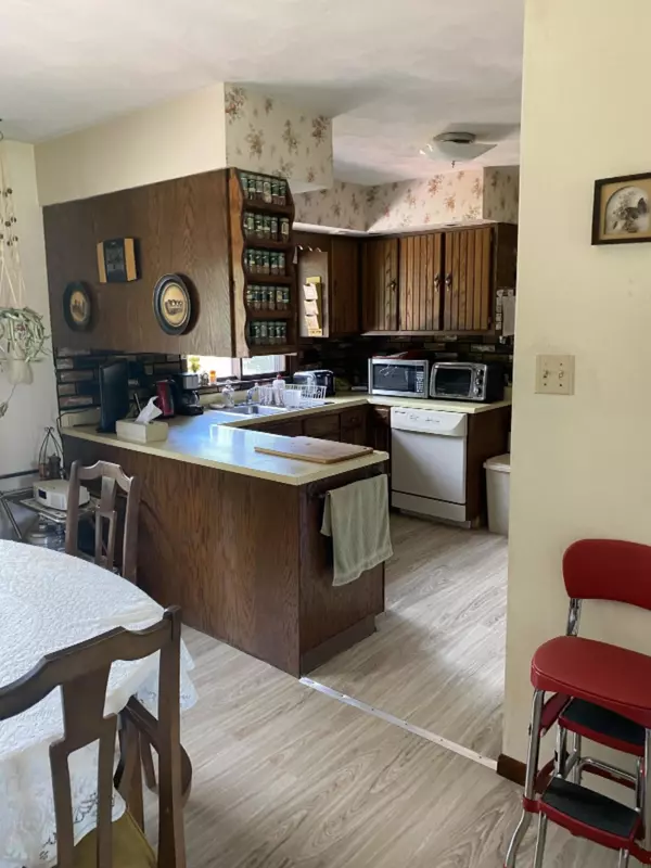 Dowagiac, MI 49047,28758 Fairlane Drive