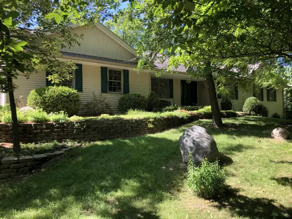 Delton, MI 49046,8620 M-43