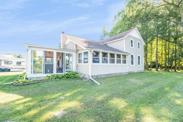 22243 2nd Avenue, Otsego, MI 49078