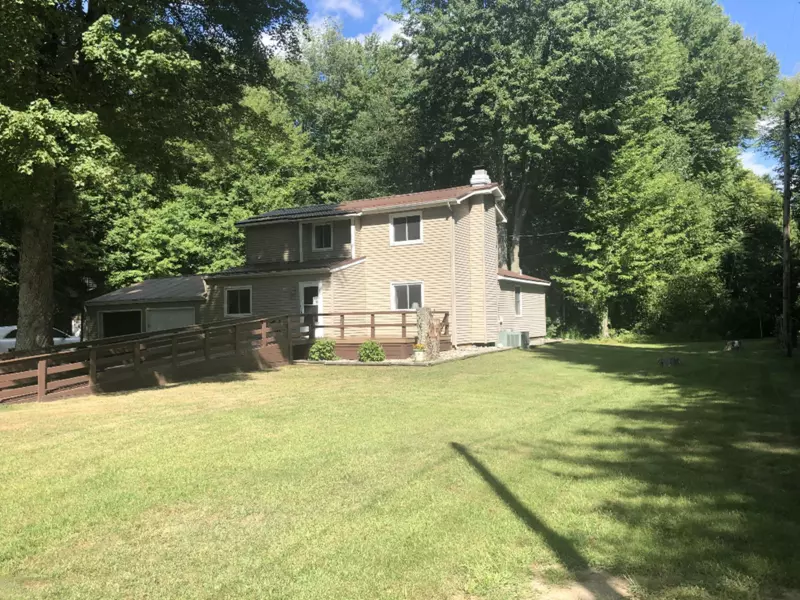 319 Jasper Street, Sheridan, MI 48884