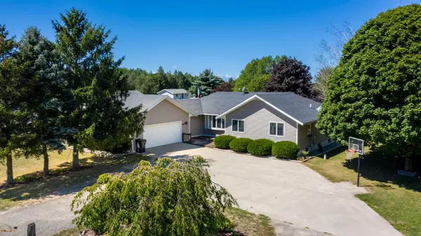 Shelby, MI 49455,4834 W Elizabeth Drive