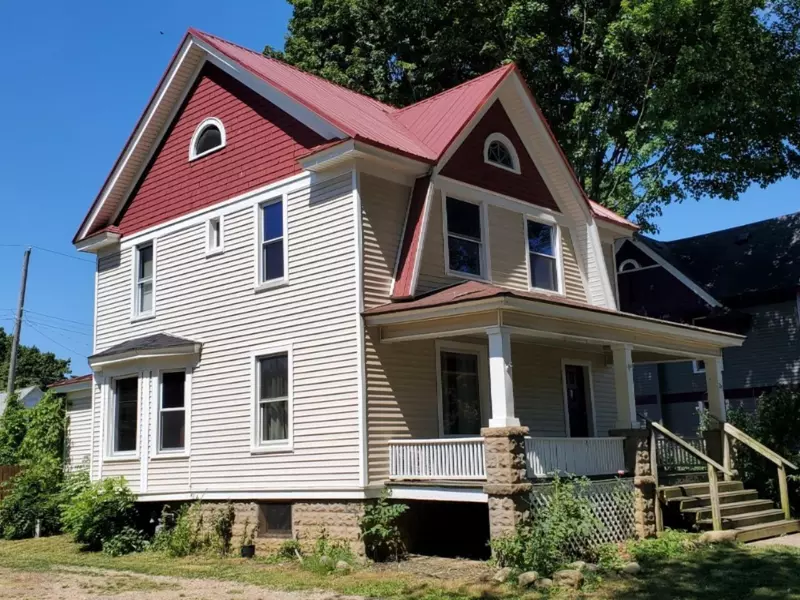 219 Cherry Street, Hopkins, MI 49328