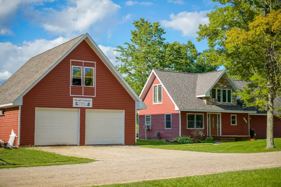 10638 Lake Drive, Evart, MI 49631
