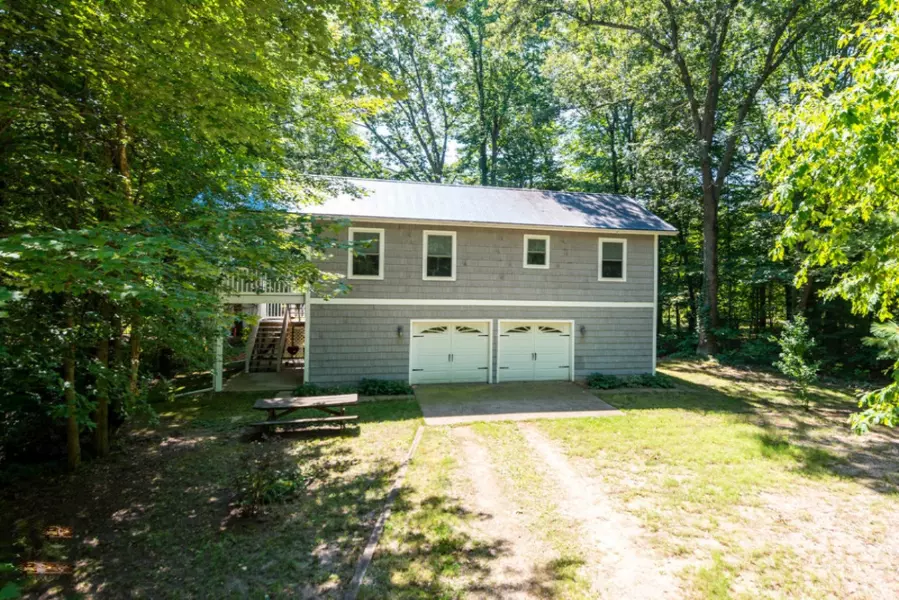 53081 W Shore Court, Grand Junction, MI 49056