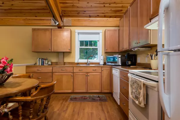 Grand Junction, MI 49056,53081 W Shore Court