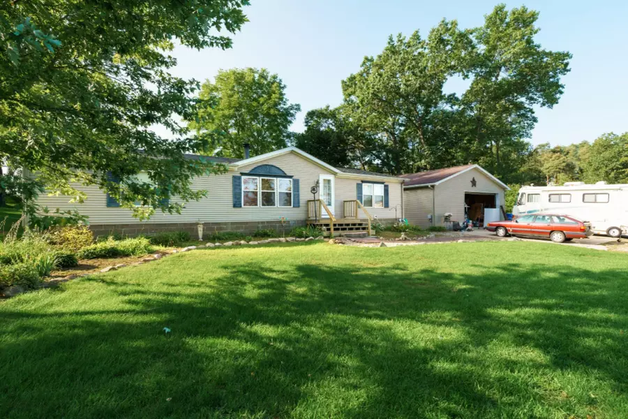 7091 Shoreline Drive, Delton, MI 49046