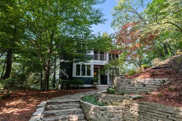 Sawyer, MI 49125,12832 Marshall Lane