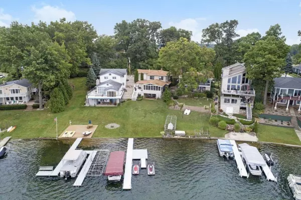 Dowagiac, MI 49047,50001 W Lakeshore Drive