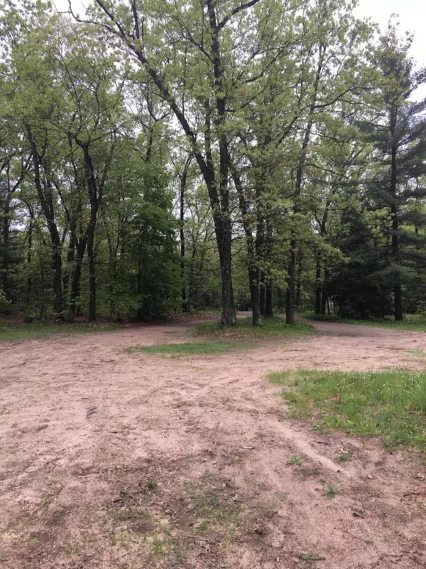 Holton, MI 49425,5502 E Holton Whitehall Road