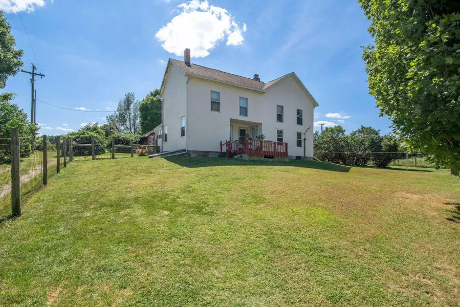 20020 T S Drive, Tekonsha, MI 49092