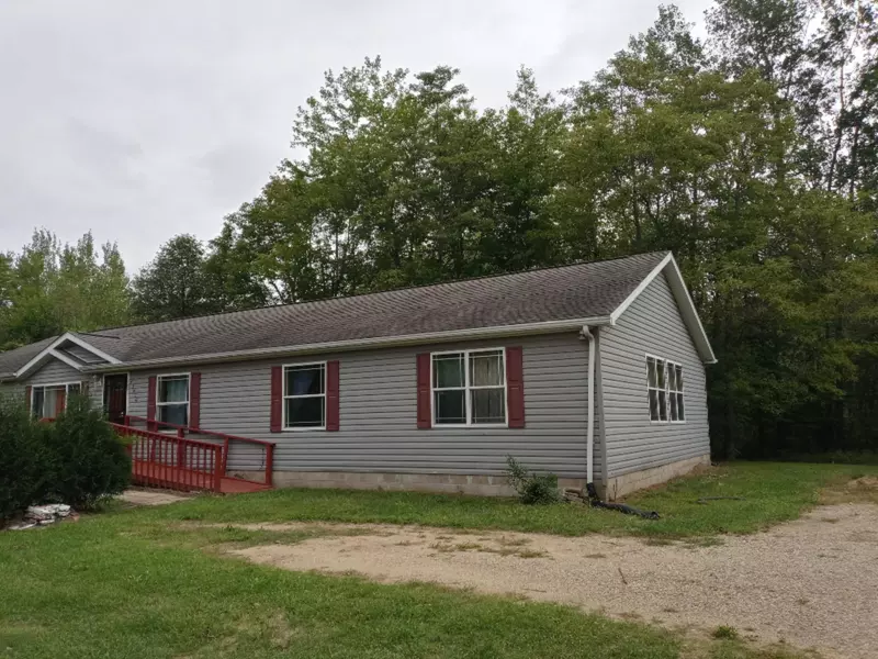 75006 CR 376, Covert, MI 49043