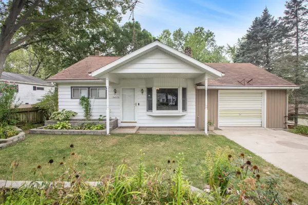 Dowagiac, MI 49047,24773 Lakeview Drive