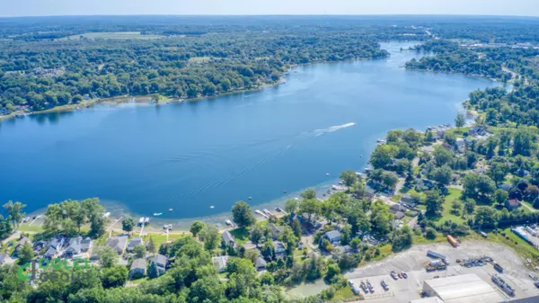 Howell, MI 48843,1036 SUNRISE PARK Street