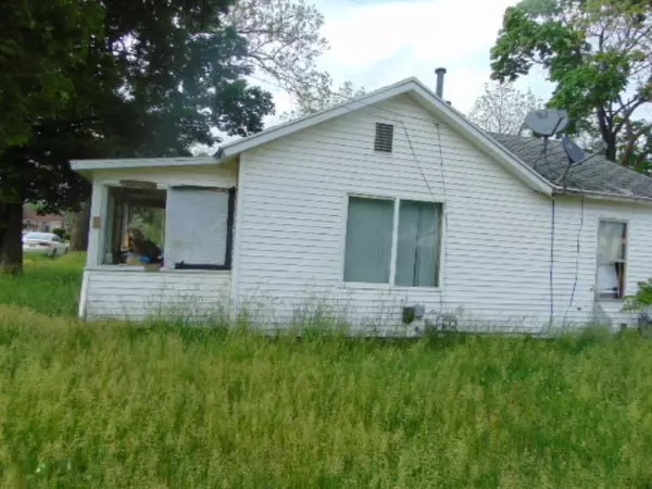 Dowagiac, MI 49047,212 First Avenue