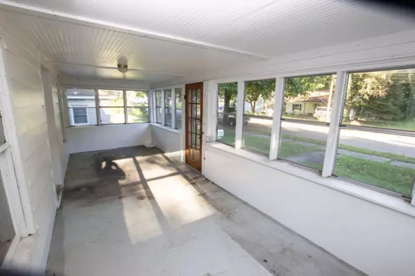 Dowagiac, MI 49047,212 Sherwood Street