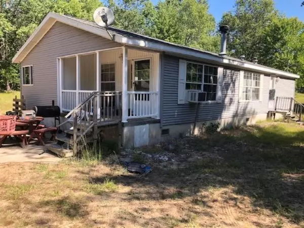 5878 E Hasenbank Road, Free Soil, MI 49411