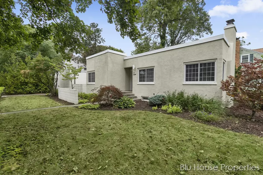 753 Snyder Road, East Lansing, MI 48823