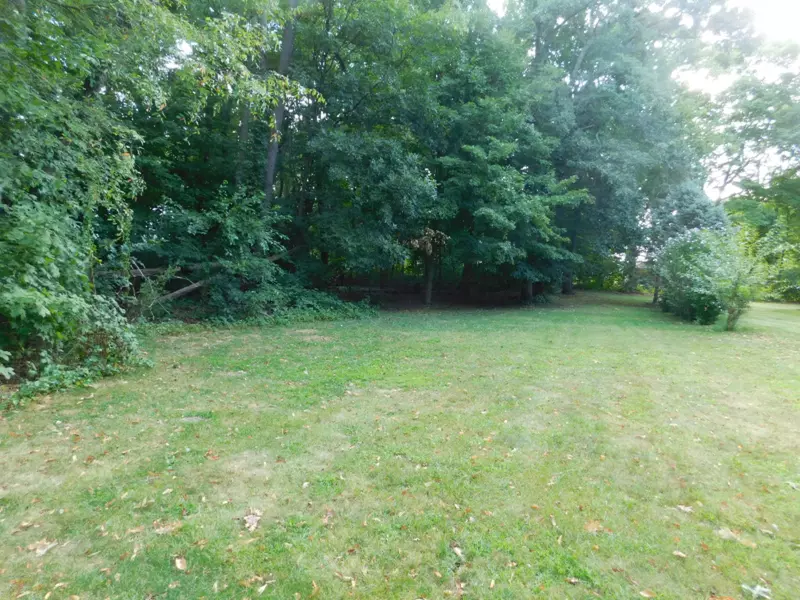 V L 6th Street, Edwardsburg, MI 49112