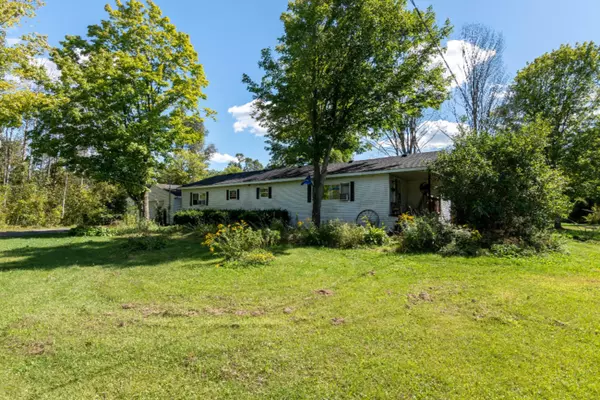 Lowell, MI 49331,10475 W Peck Lake Rd